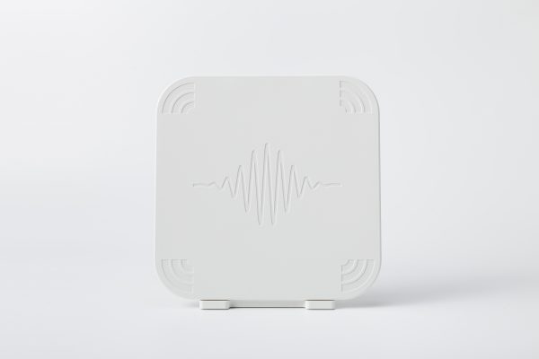 UHURA™ 4-port Broadband Omnidirectional 5G FWA Antenna System